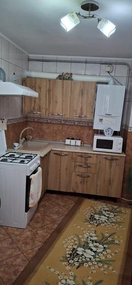 Casa parter renovata cu CT zona Gara , SU=115mp + teren 500 mp .