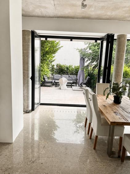 Furnished fully equipped G+2 villa 2014 building, 5 terraces, 700sqm plot Pipera
