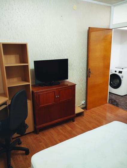 3 camere Brancoveanu - Secuilor - 2 gr. sanit., bloc 1986,loc parcare!