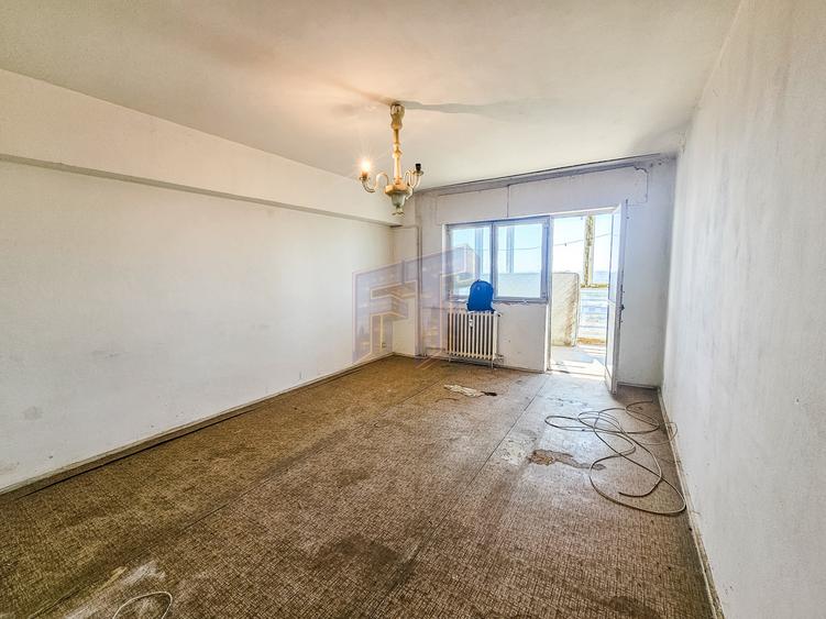 Apartament 2 camere de renovat, 69,47 mp total, Vergului - Pantelimon