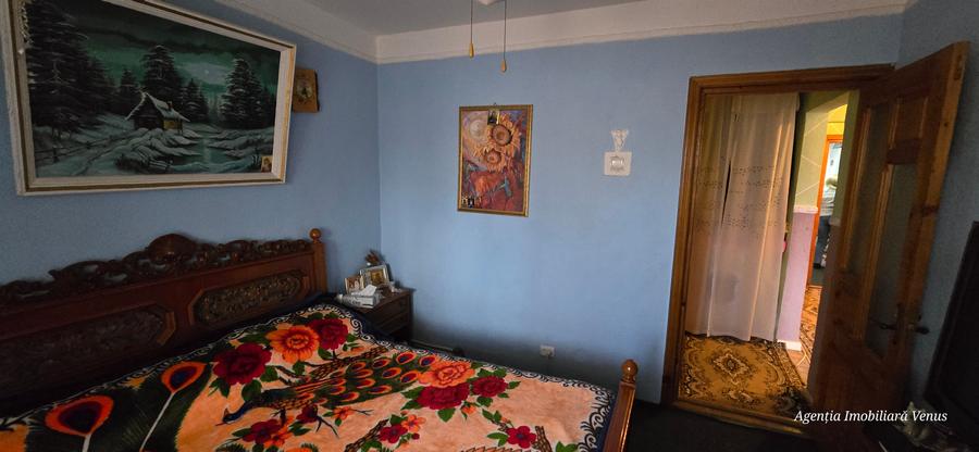 Apartament 3 camere la strada Calea Nationala