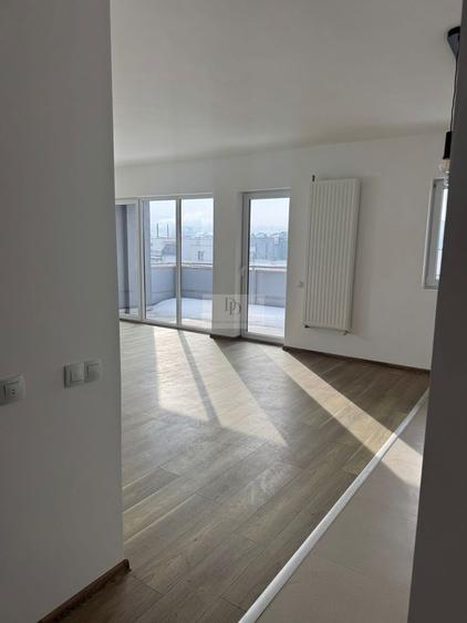 Penthouse 3 camere de vânzare + Terasă 46 mp | Parcare | Buna Ziua