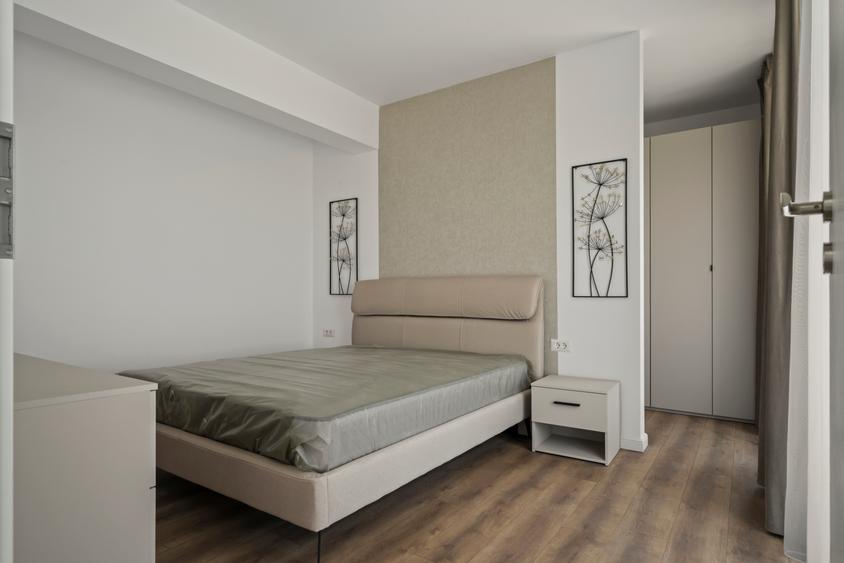 Duplex cu scara interioara 142 mp