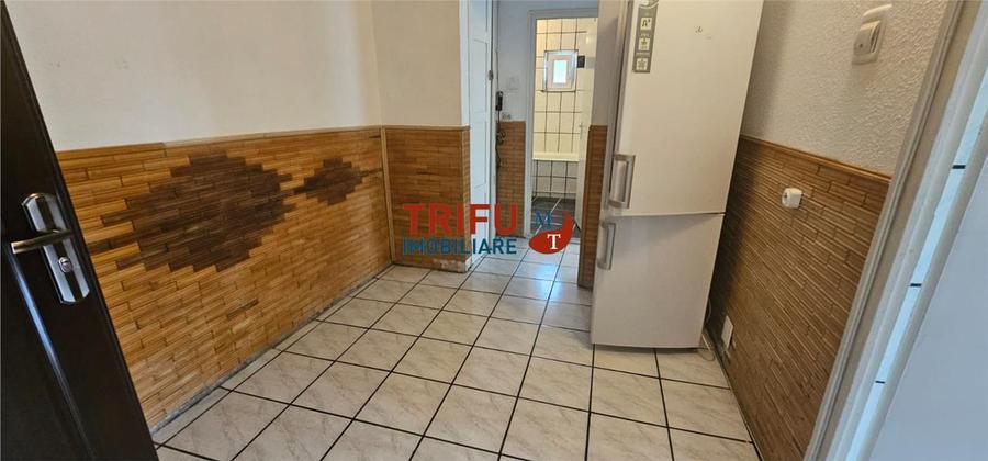 Apartament de vanzare Zona Tolstoi !