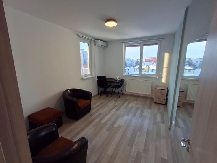 Apartament cu 3 camere in vila Piata Dorobanti-Liceul Caragiale