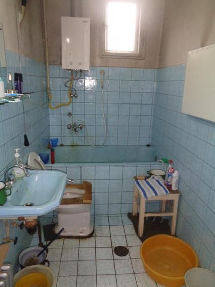 Vanzare casa 220 mp utili, teren 860 mp, Semicentral
