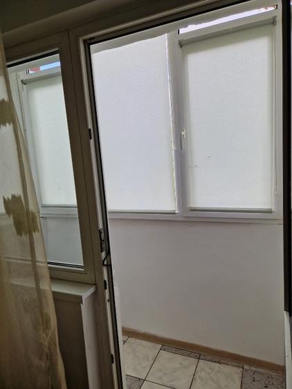Inchiere garsoniera Trafic Greu, bloc mixt, renovata si complet mobilata/utilata