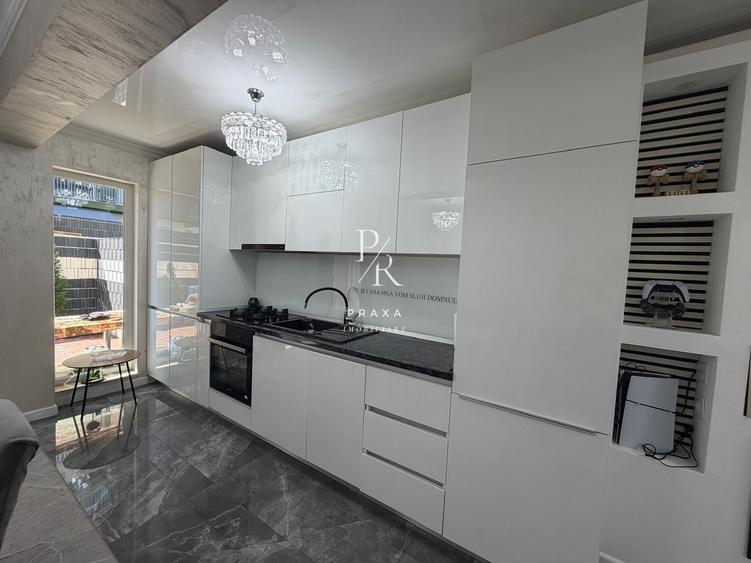Apartament Lux 3 camere cu gradina si parcare!