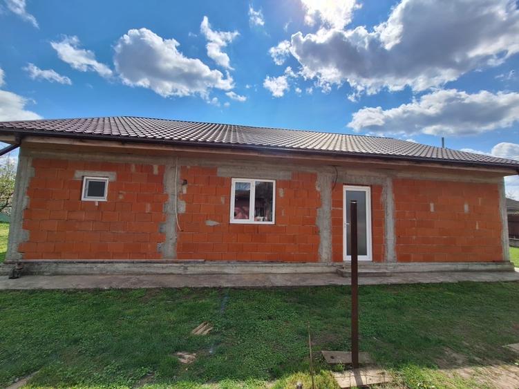 Casă de vânzare DIRECT PROPRIETAR - comuna Mihail Kogălniceanu, județul Ialomița
