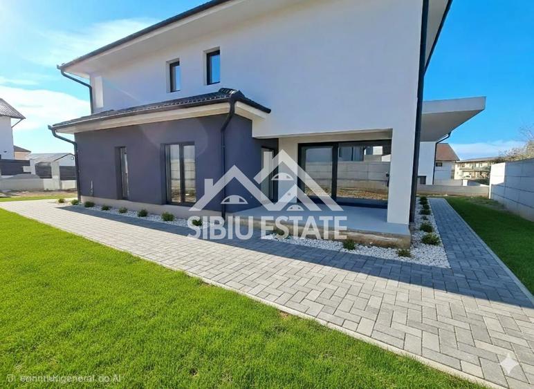 Casa individuala de lux, cu garaj, Selimbar, Sibiu