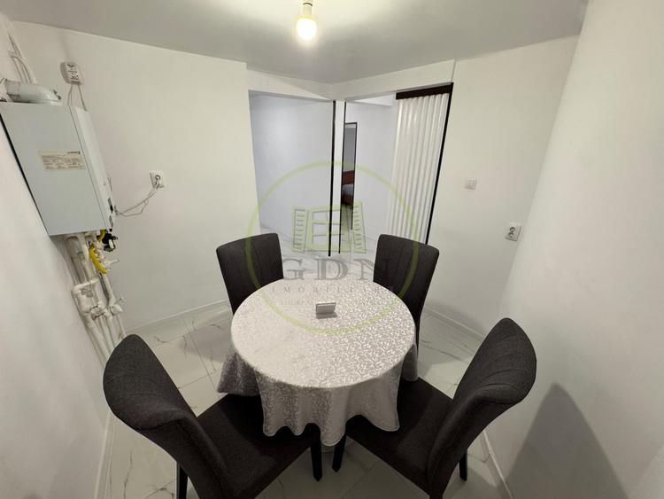 Apartament 3 camere, decomandat, 110.55 mp, Centru, zona Catedrala Sf. Dumitru