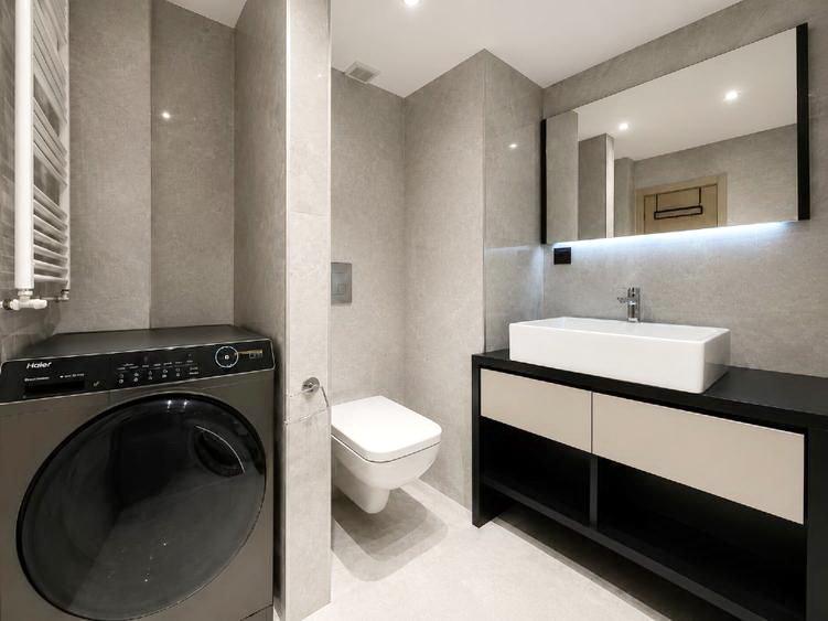 Apartament nou de vanzare mall Vitan metrou 5 min, parcare, amenajare designer