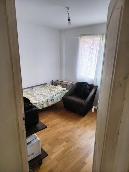 Apartament 4 camere /Doamna Ghica/ Plumbuita