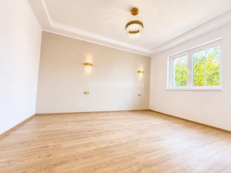 Duplex despartit prin garaj  -  mobilata / utilată Comision 0 - 8