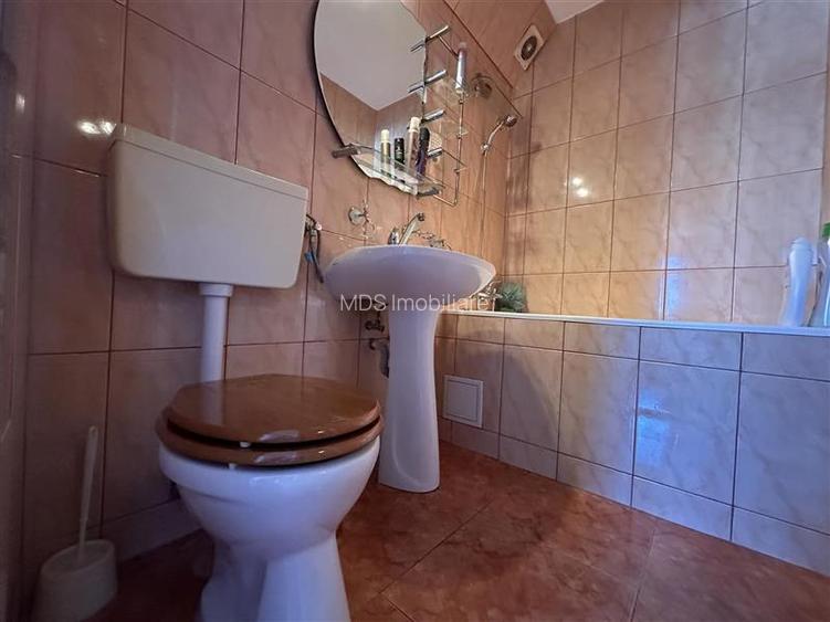 Decomandat, etaj intermediar, mobilat si utilat Iulius Mall - 8