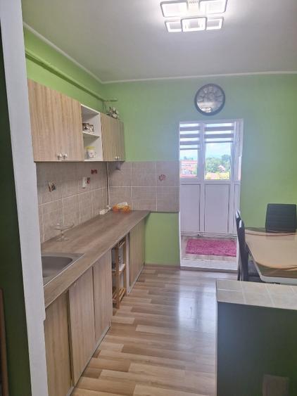 Închiriez apartament 2 camere decomandat, complet mobilat și utilat