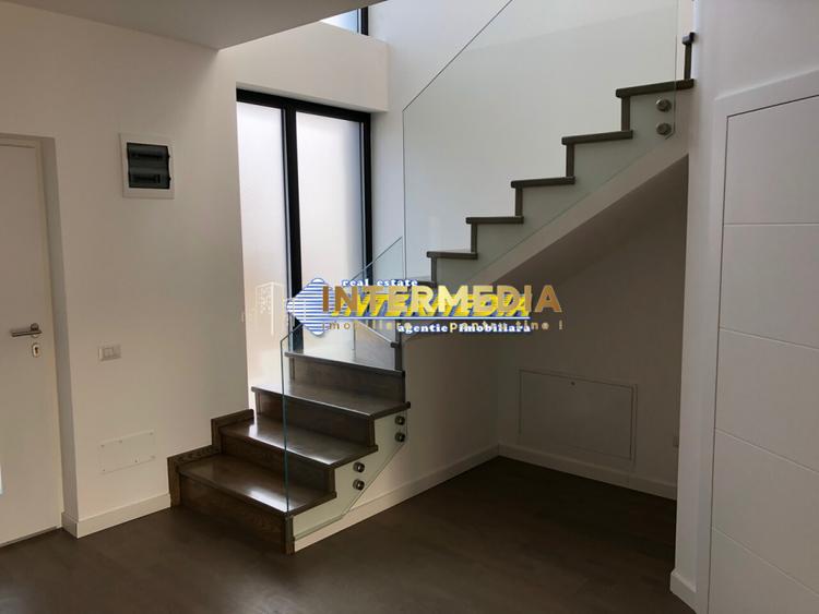 Inchiriere Casa NOUA P+1 3 camere 2 Bai Ultracentral Mobilata Utilata modern