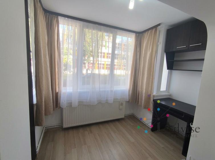 Apartament 3 camere + birou, 2 băi, grădină 40 mp