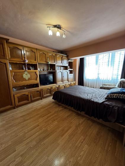 Apartament 2camere decomandat, Cetate, vedere panoramică, bl anvelopat