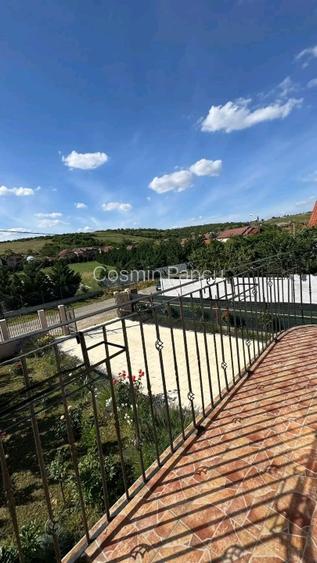 Casa deosebita cu 5 camere in Oradea, cartier Oncea - 13