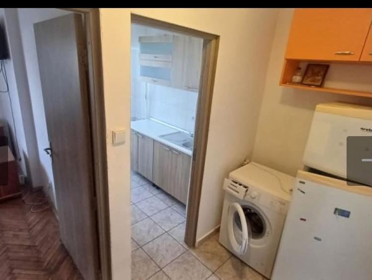 Garsonieră zona abator  mobilată utilată   25 mp