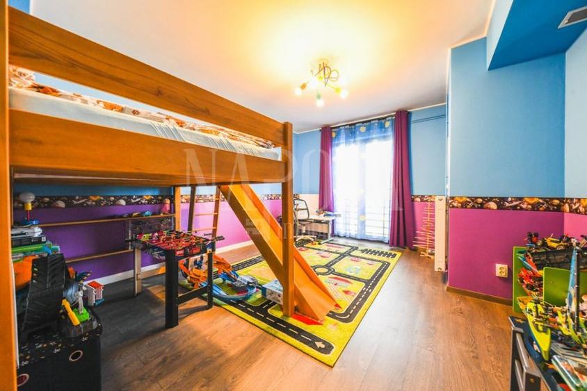 Casa 5 camere de vanzare in Floresti
