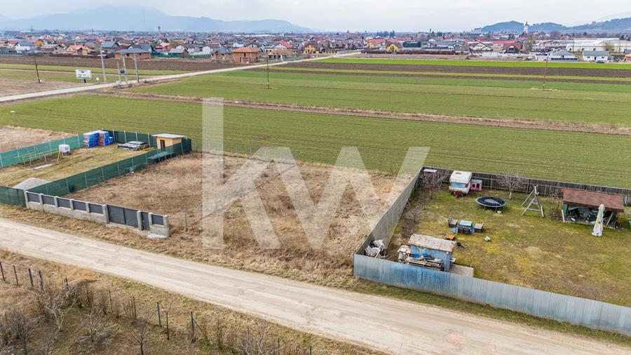 REZERVAT! Teren intravilan Hărman, 500 mp, zonă bună, vecinătăți construite