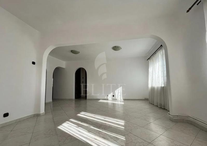 Apartament 4 camere în zona GRADINA BOTANICA