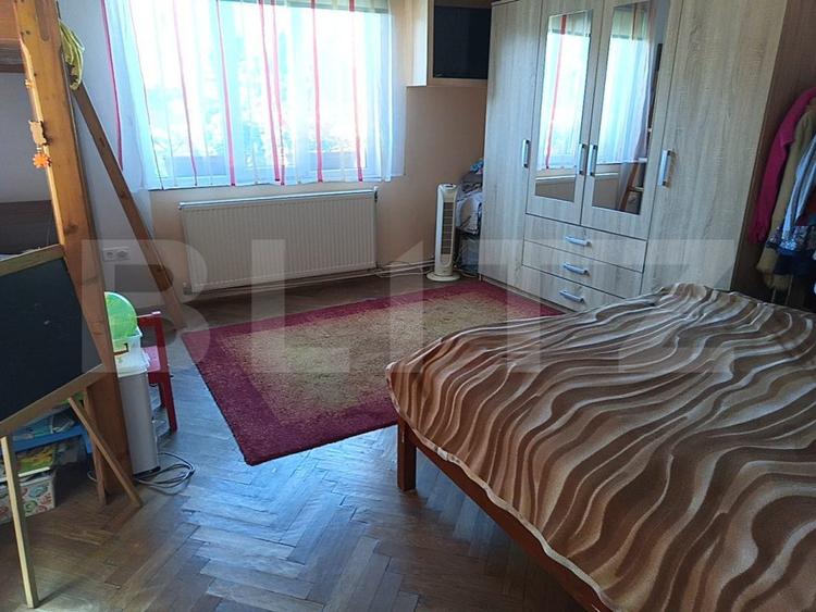 Casa in Tractorul, 5 min de mall Coresi , SAUNA SI GARAJ+ Garsoniera separat