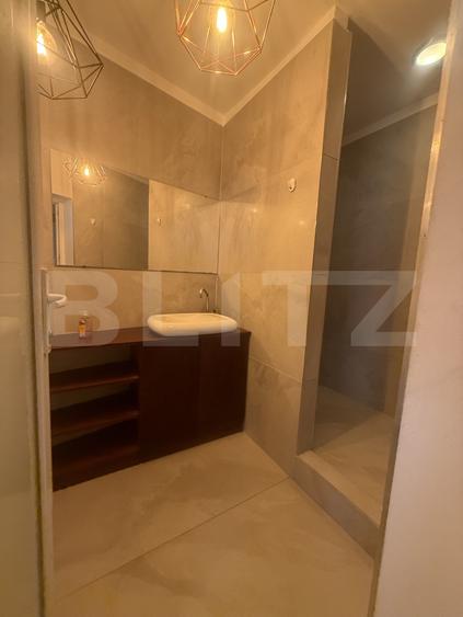 Casă de închiriat, 400 mp, zona Central