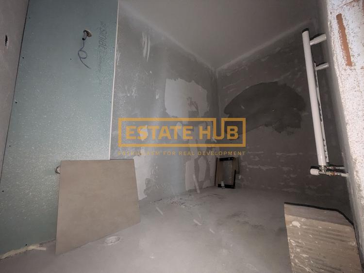 Apartament cu CF 3 camere recompartimentate in 4 camere langa viitorul Parc Est