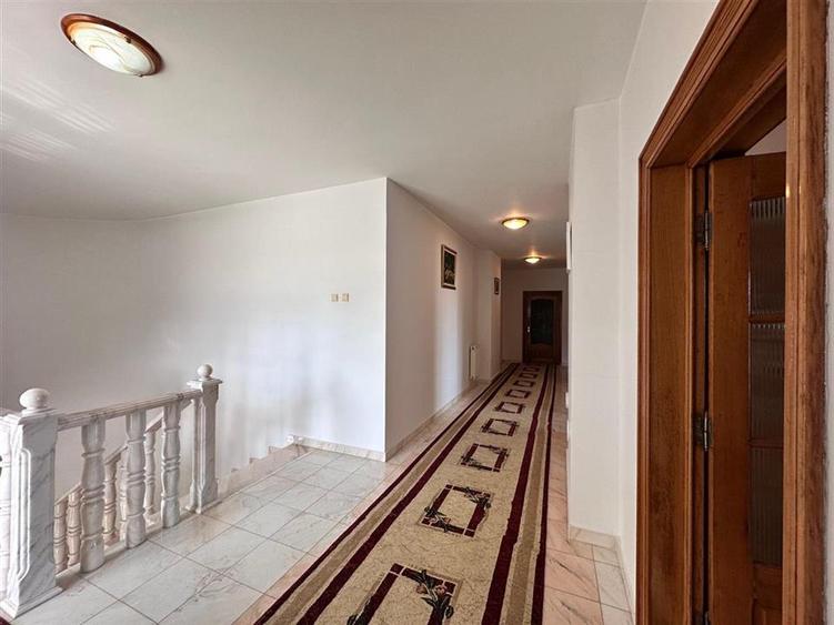 Vila Targu Neamt, Veniamin Costache, 642mp