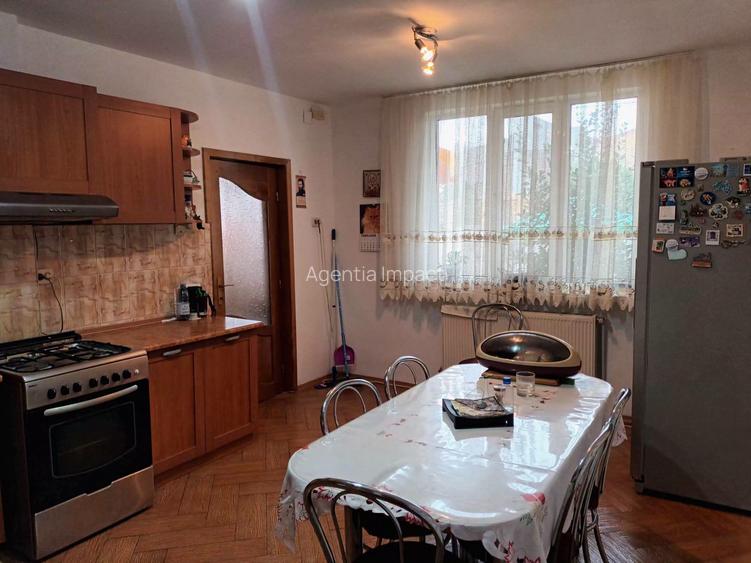 Vila D+P+E+M zona Hiperdia - 3