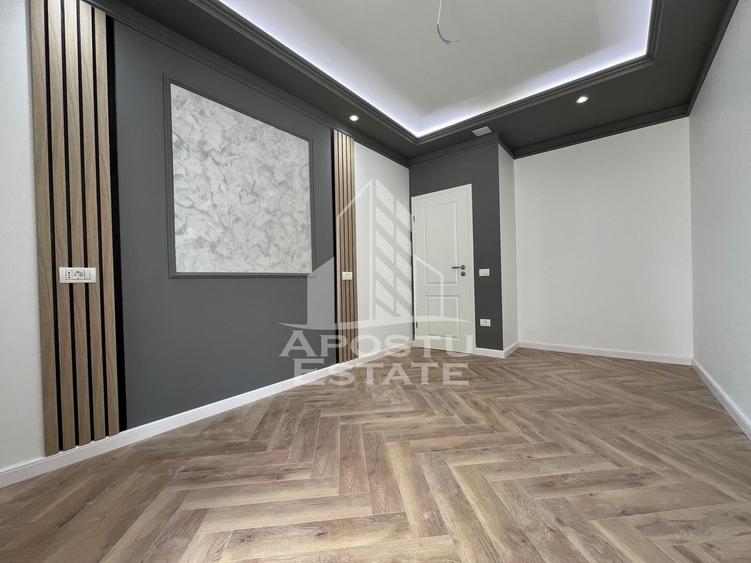 Apartament cu 3 camere open space Torontalului