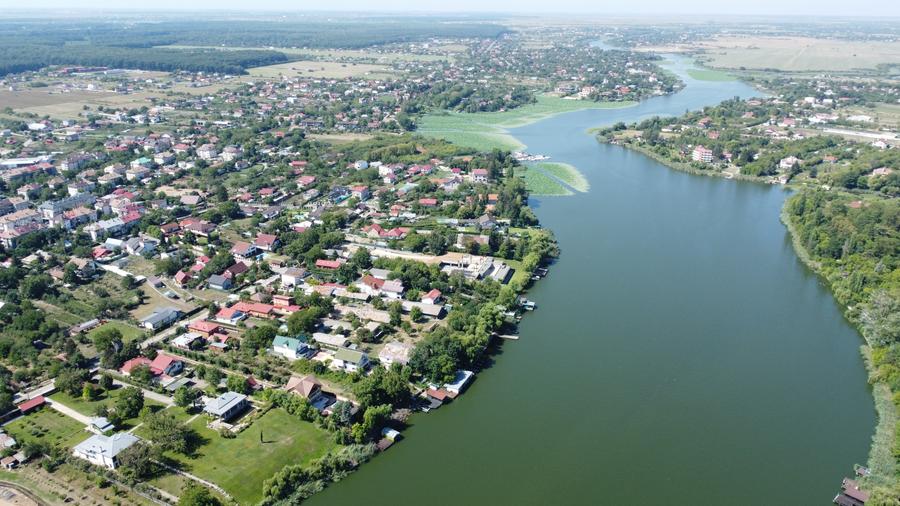 TEREN LAC SNAGOV - PONTON - CASA P+1E - 20ml deschidere