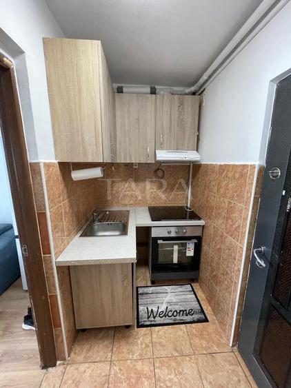 Garsonieră renovată zona Elite City, centrală proprie, aer condiționat