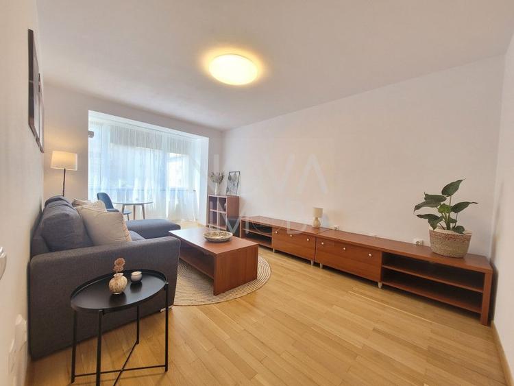 Apartament 3 camere,  Zona Centrala - Bulevardul Milea