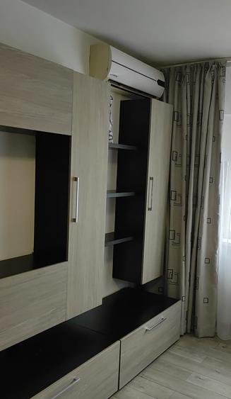 Inchiriere 2 camere,plan 2,linistit/luminos,decomandat,mobilat/utilat,2 Ac ,