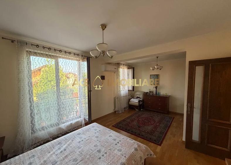 Casa Comuna Berceni | 350mp | Curte proprie | Parcare | Birou | Locuit