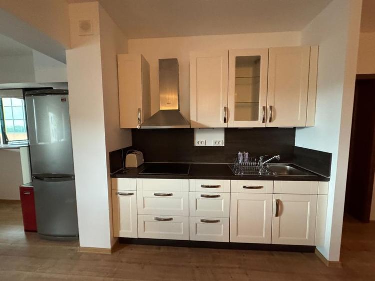 Apartament 3 camere, Zona Grozavesti, aproape de Centrul Comercial Orhideea