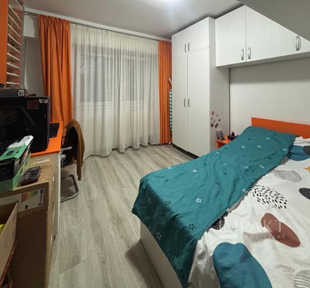 Casă la bloc - Apartament cu 4 dormitoare - 110mp -