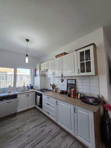 Duplex pe parter, mobilat și utilat complet, teren 300 mp – Bucovăț - 4