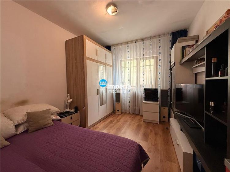 Apartament 3 camere, Galata 1500 eur/mp