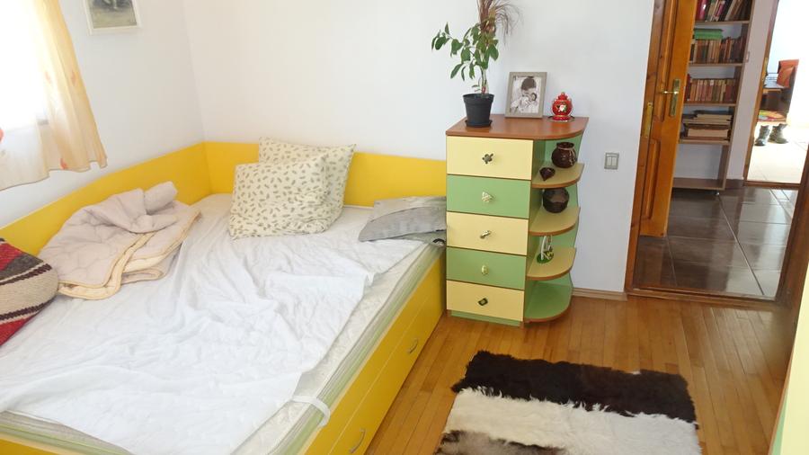 Vand casa în sistem P+M, are suprafața utilă 160 mp,finisată integral și echipat