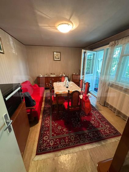 Apartament cu 3 camere, decomandate, boxă, centrală, zona Primăverii - 3