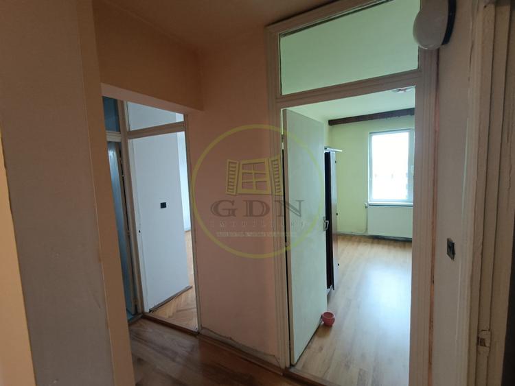 Apartament cu 4 camere de vânzare - Reghin 0 comision.