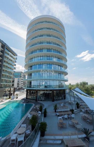 Studio Lux prima linie la mare in White Tower Mamaia - 11