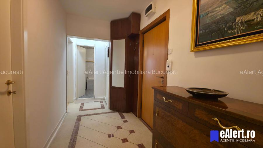 Prima inchiriere, 2 camere, str. Sfanta Vineri, Unirii, 63 mp, decomandat!