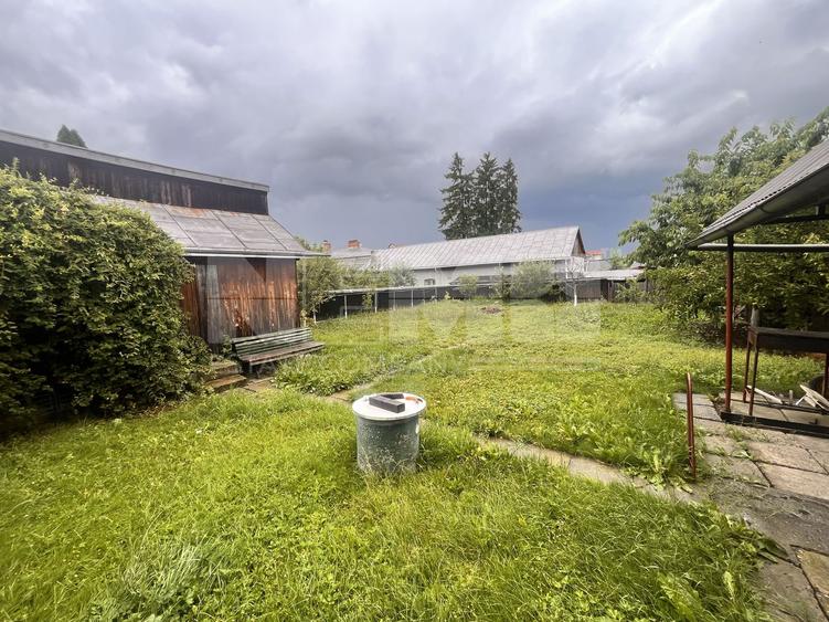 Casă De Vânzare cu 9 Ari teren I Fălticeni /Zona Spitalului I 270.000E