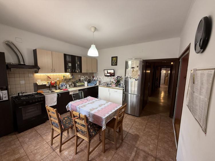 Vila P+1 cu terasă 255 mp + garaj 22,5 mp si teren 417 mp-Berceni ! - 10